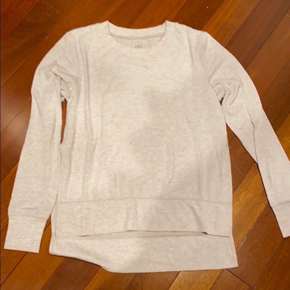 Lightweight sweater